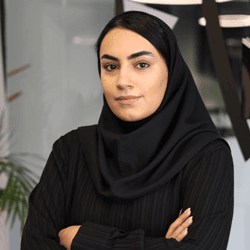 ملیکا حمزهئی ملیکا حمزهئی