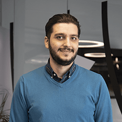 پویا شریفی پویا شریفی