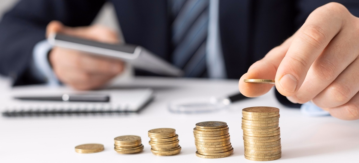 پول بیرون، پول درون