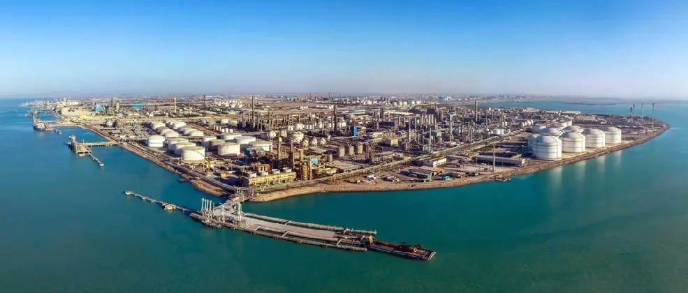 از تقسیم سود 54 تومانی تا مصادره سهام پتروشیمی‌های بدهکار توسط «فارس»