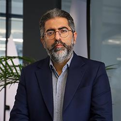 نوید خاندوزی